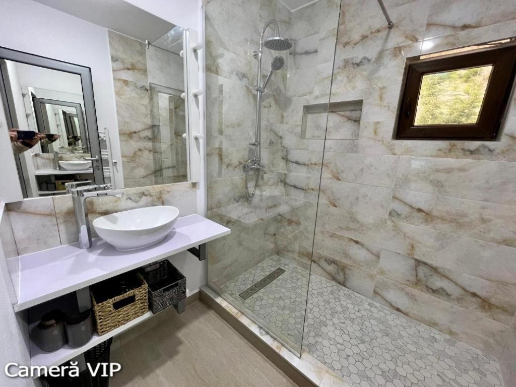 Casa Eden - Apartamente Langa Lac Colibiţa Exterior foto